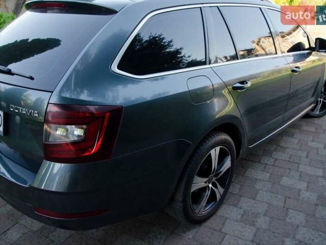 Серый Шкода Октавия, объемом двигателя 1.6 л и пробегом 336 тыс. км за 13800 $, фото 21 на Automoto.ua