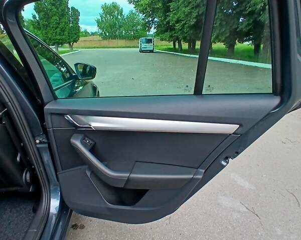 Серый Шкода Октавия, объемом двигателя 1.5 л и пробегом 221 тыс. км за 15500 $, фото 28 на Automoto.ua