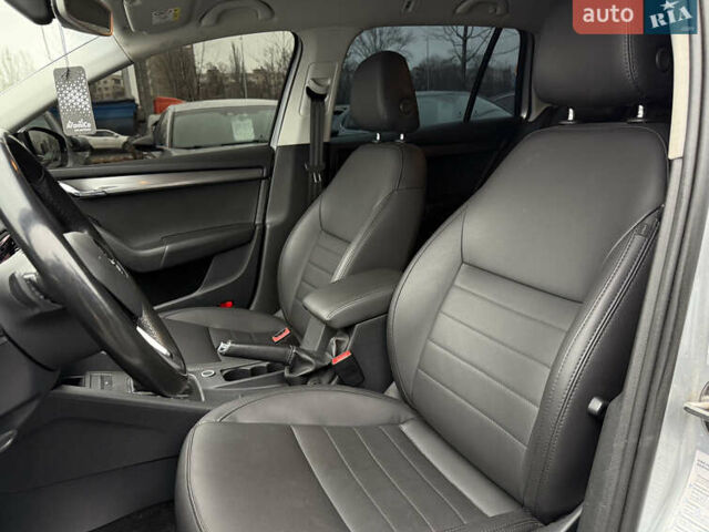 Серый Шкода Октавия, объемом двигателя 1.97 л и пробегом 233 тыс. км за 18800 $, фото 18 на Automoto.ua