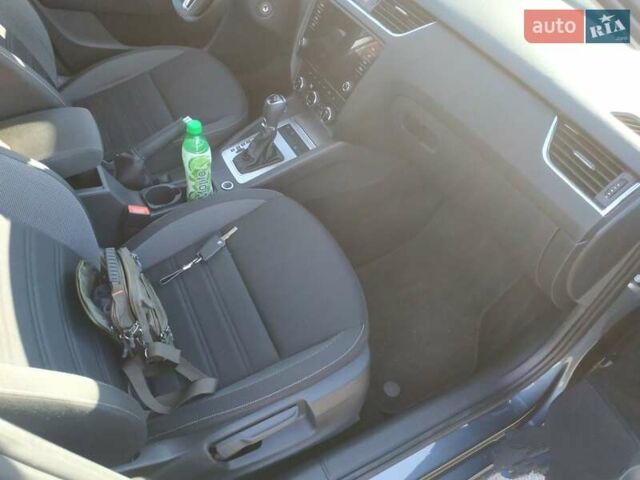 Сірий Шкода Октавія, об'ємом двигуна 1.6 л та пробігом 220 тис. км за 13100 $, фото 8 на Automoto.ua