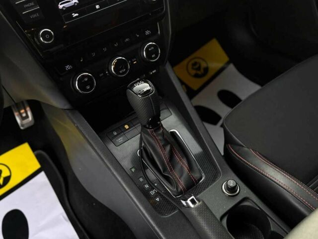 Серый Шкода Октавия, объемом двигателя 1.6 л и пробегом 277 тыс. км за 14000 $, фото 12 на Automoto.ua