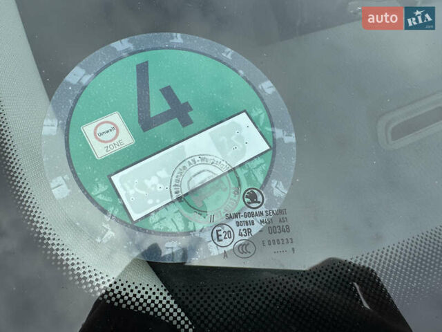 Серый Шкода Октавия, объемом двигателя 2 л и пробегом 259 тыс. км за 14970 $, фото 96 на Automoto.ua