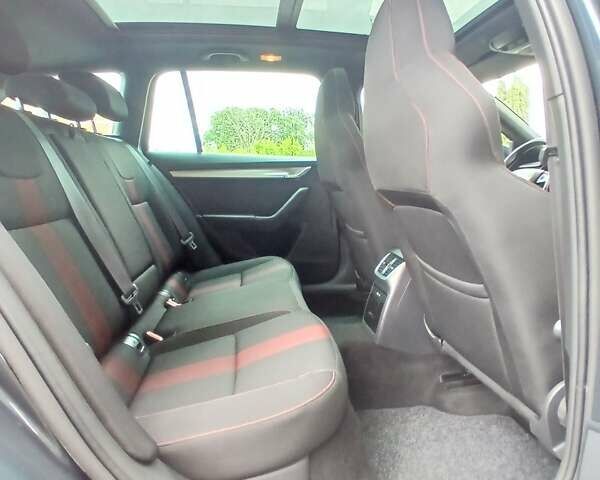 Серый Шкода Октавия, объемом двигателя 1.5 л и пробегом 221 тыс. км за 15500 $, фото 27 на Automoto.ua