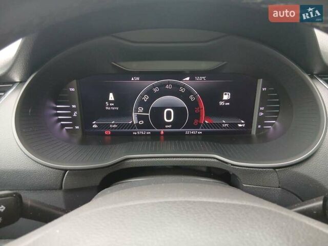 Серый Шкода Октавия, объемом двигателя 1.5 л и пробегом 221 тыс. км за 15500 $, фото 42 на Automoto.ua