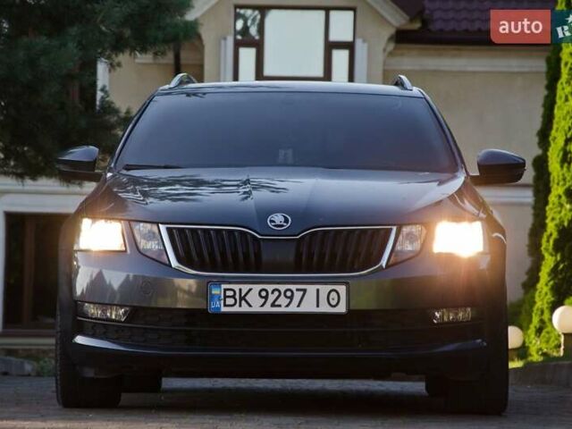 Серый Шкода Октавия, объемом двигателя 1.6 л и пробегом 336 тыс. км за 13800 $, фото 8 на Automoto.ua