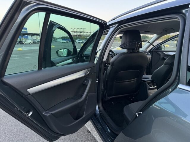 Серый Шкода Октавия, объемом двигателя 1.6 л и пробегом 325 тыс. км за 13500 $, фото 21 на Automoto.ua