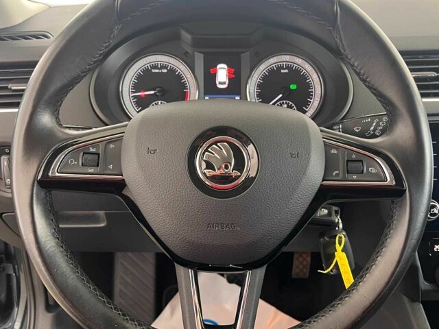 Сірий Шкода Октавія, об'ємом двигуна 1.6 л та пробігом 194 тис. км за 16950 $, фото 11 на Automoto.ua