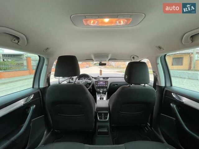 Сірий Шкода Октавія, об'ємом двигуна 2 л та пробігом 265 тис. км за 16300 $, фото 17 на Automoto.ua