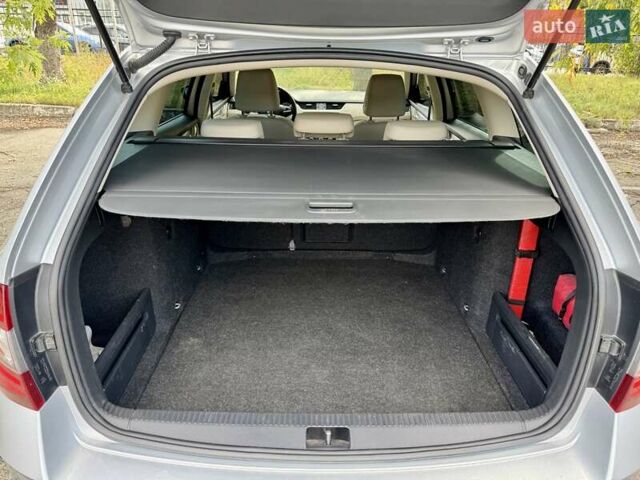 Серый Шкода Октавия, объемом двигателя 1.6 л и пробегом 210 тыс. км за 15990 $, фото 35 на Automoto.ua