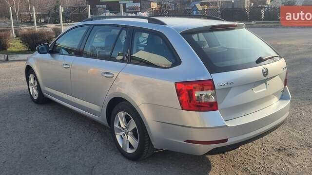 Сірий Шкода Октавія, об'ємом двигуна 1.5 л та пробігом 125 тис. км за 16200 $, фото 22 на Automoto.ua