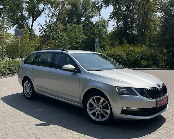 Сірий Шкода Октавія, об'ємом двигуна 1.6 л та пробігом 163 тис. км за 16100 $, фото 5 на Automoto.ua