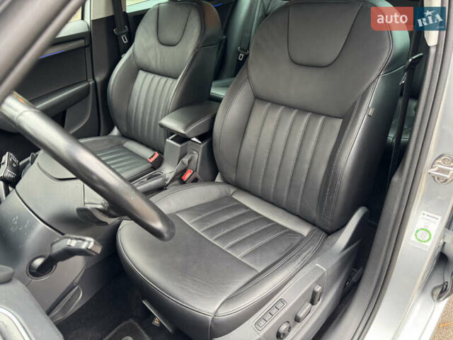 Серый Шкода Октавия, объемом двигателя 2 л и пробегом 175 тыс. км за 17999 $, фото 16 на Automoto.ua