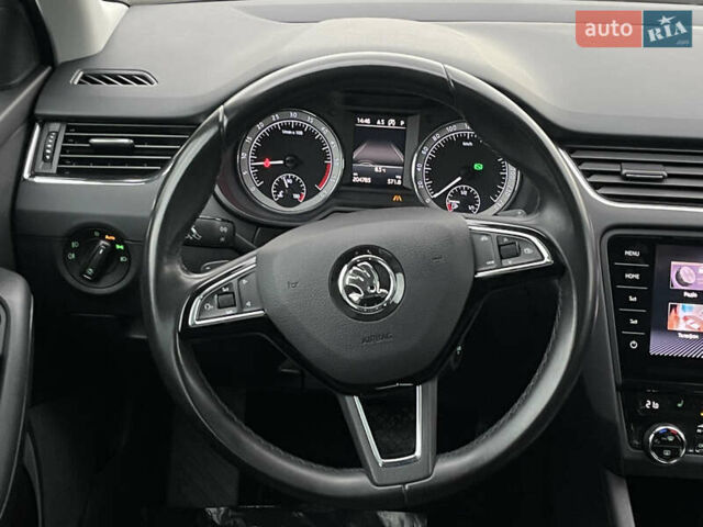 Серый Шкода Октавия, объемом двигателя 1.97 л и пробегом 204 тыс. км за 17999 $, фото 42 на Automoto.ua