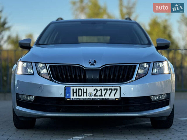 Сірий Шкода Октавія, об'ємом двигуна 2 л та пробігом 169 тис. км за 15900 $, фото 4 на Automoto.ua