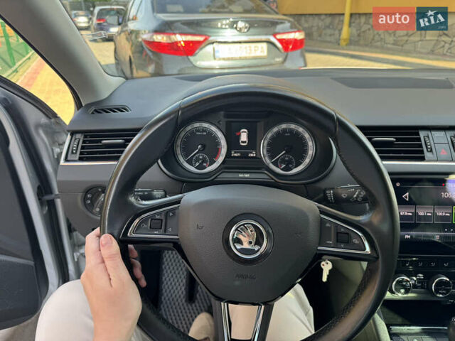 Серый Шкода Октавия, объемом двигателя 1.6 л и пробегом 214 тыс. км за 17000 $, фото 11 на Automoto.ua