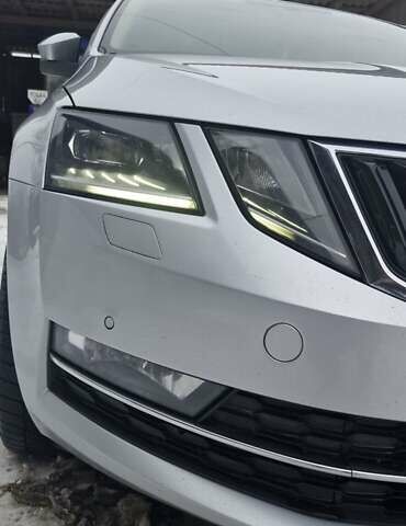 Серый Шкода Октавия, объемом двигателя 1.97 л и пробегом 195 тыс. км за 17500 $, фото 4 на Automoto.ua