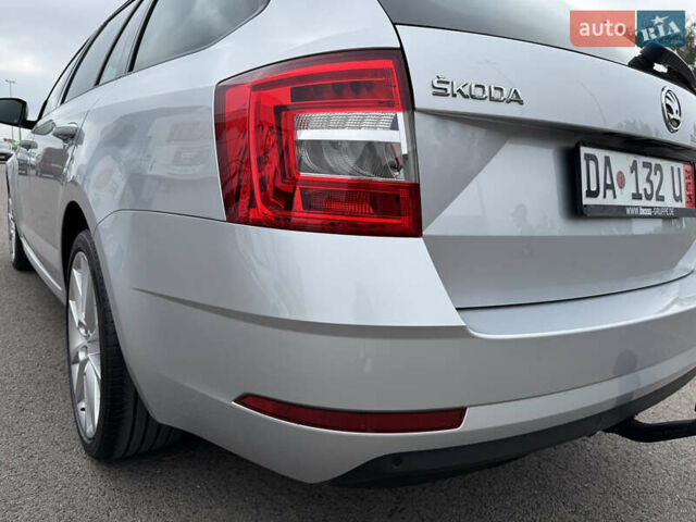 Серый Шкода Октавия, объемом двигателя 2 л и пробегом 259 тыс. км за 14970 $, фото 33 на Automoto.ua