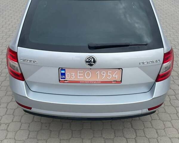 Сірий Шкода Октавія, об'ємом двигуна 2 л та пробігом 265 тис. км за 16300 $, фото 9 на Automoto.ua