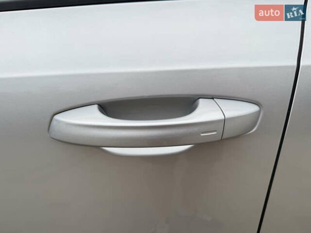 Серый Шкода Октавия, объемом двигателя 1.97 л и пробегом 230 тыс. км за 19900 $, фото 15 на Automoto.ua