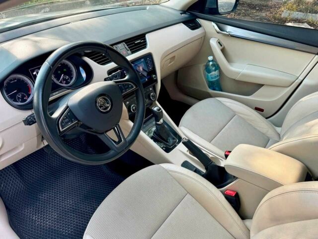 Серый Шкода Октавия, объемом двигателя 1.6 л и пробегом 210 тыс. км за 15990 $, фото 14 на Automoto.ua