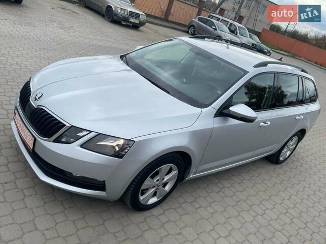 Сірий Шкода Октавія, об'ємом двигуна 2 л та пробігом 265 тис. км за 16300 $, фото 11 на Automoto.ua