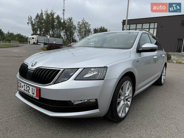 Серый Шкода Октавия, объемом двигателя 2 л и пробегом 259 тыс. км за 14970 $, фото 12 на Automoto.ua