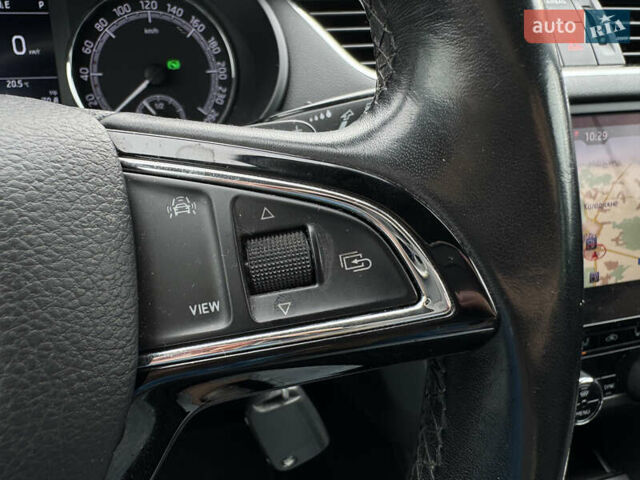 Серый Шкода Октавия, объемом двигателя 2 л и пробегом 259 тыс. км за 14970 $, фото 43 на Automoto.ua