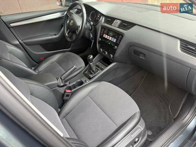 Сірий Шкода Октавія, об'ємом двигуна 1.6 л та пробігом 153 тис. км за 15500 $, фото 9 на Automoto.ua