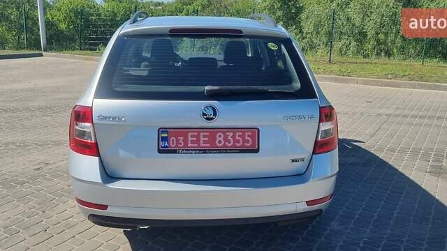 Серый Шкода Октавия, объемом двигателя 0 л и пробегом 125 тыс. км за 16500 $, фото 11 на Automoto.ua