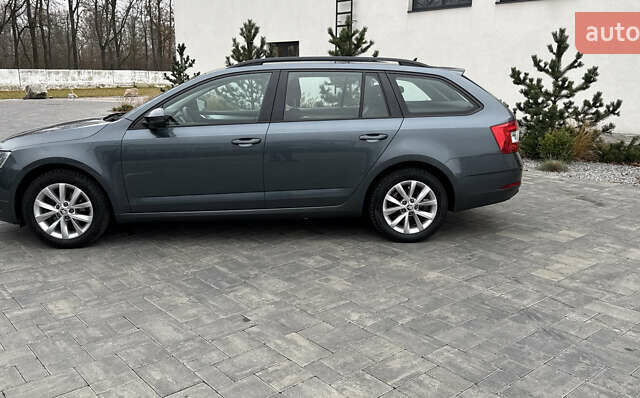 Сірий Шкода Октавія, об'ємом двигуна 1.6 л та пробігом 219 тис. км за 14300 $, фото 2 на Automoto.ua