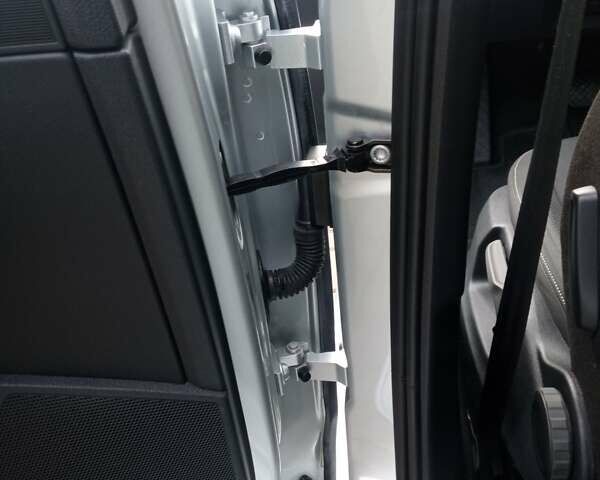 Сірий Шкода Октавія, об'ємом двигуна 1.6 л та пробігом 173 тис. км за 14700 $, фото 33 на Automoto.ua