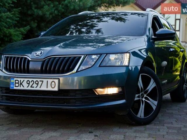 Серый Шкода Октавия, объемом двигателя 1.6 л и пробегом 336 тыс. км за 13800 $, фото 13 на Automoto.ua