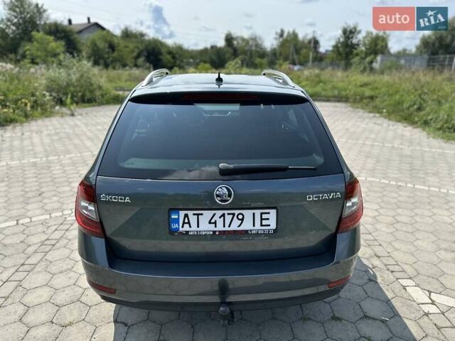 Серый Шкода Октавия, объемом двигателя 1.97 л и пробегом 210 тыс. км за 18500 $, фото 4 на Automoto.ua