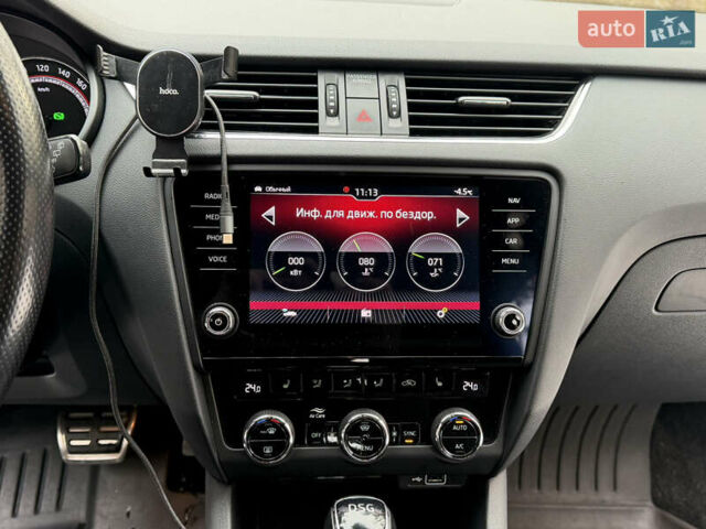 Серый Шкода Октавия, объемом двигателя 2 л и пробегом 203 тыс. км за 24200 $, фото 30 на Automoto.ua