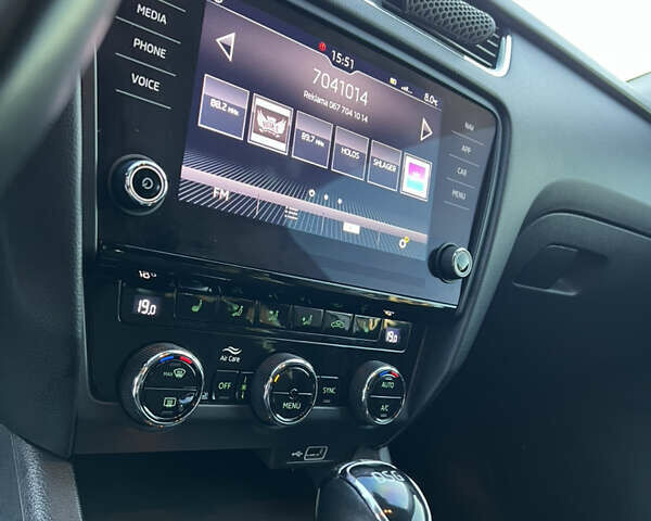 Сірий Шкода Октавія, об'ємом двигуна 1.97 л та пробігом 235 тис. км за 16799 $, фото 47 на Automoto.ua