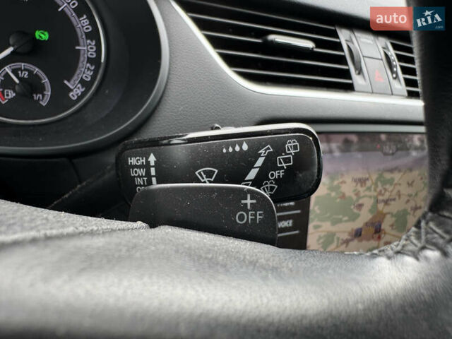 Серый Шкода Октавия, объемом двигателя 2 л и пробегом 259 тыс. км за 14970 $, фото 45 на Automoto.ua