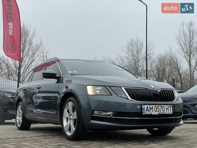 Сірий Шкода Октавія, об'ємом двигуна 1.6 л та пробігом 206 тис. км за 15555 $, фото 10 на Automoto.ua