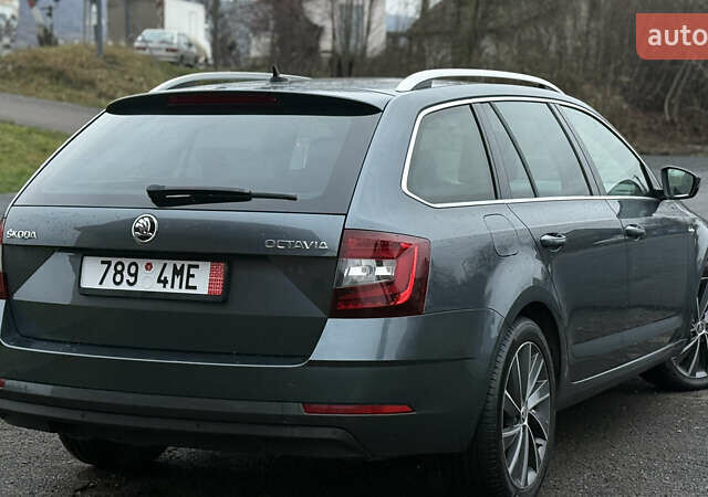 Серый Шкода Октавия, объемом двигателя 1.97 л и пробегом 241 тыс. км за 15650 $, фото 4 на Automoto.ua