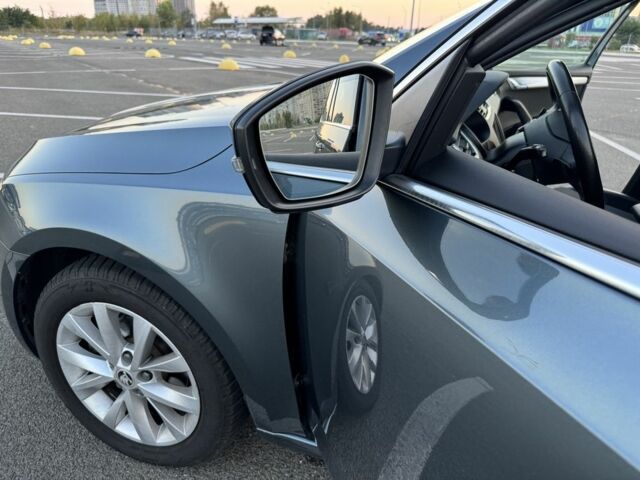 Сірий Шкода Октавія, об'ємом двигуна 1.6 л та пробігом 325 тис. км за 13500 $, фото 20 на Automoto.ua