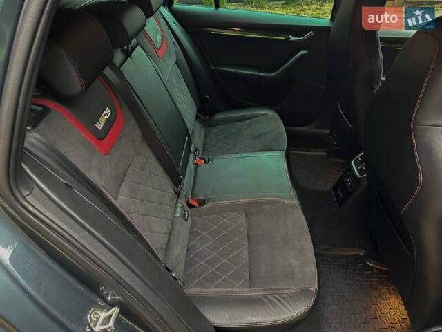 Сірий Шкода Октавія, об'ємом двигуна 1.97 л та пробігом 180 тис. км за 23450 $, фото 111 на Automoto.ua