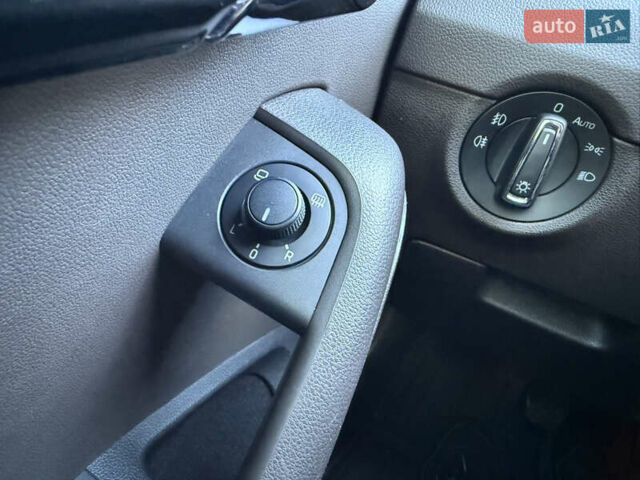 Сірий Шкода Октавія, об'ємом двигуна 1.97 л та пробігом 144 тис. км за 18700 $, фото 53 на Automoto.ua