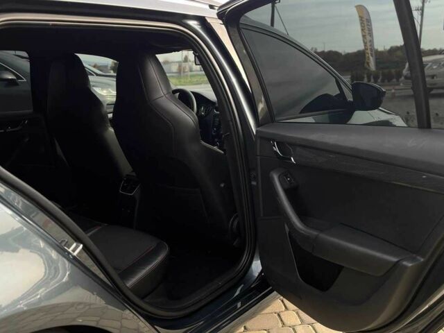 Серый Шкода Октавия, объемом двигателя 1.6 л и пробегом 277 тыс. км за 14000 $, фото 23 на Automoto.ua