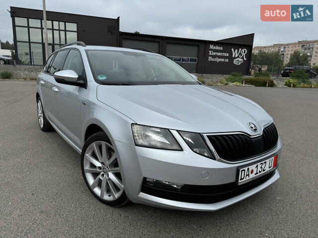 Серый Шкода Октавия, объемом двигателя 2 л и пробегом 259 тыс. км за 14970 $, фото 8 на Automoto.ua