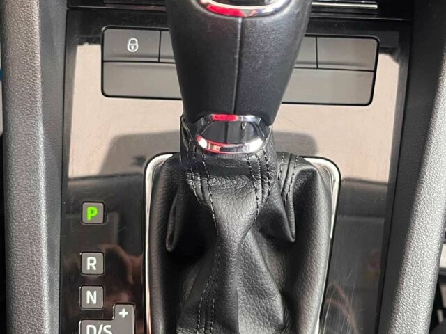 Сірий Шкода Октавія, об'ємом двигуна 1.6 л та пробігом 194 тис. км за 16950 $, фото 16 на Automoto.ua