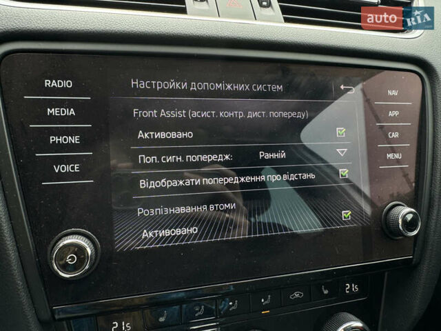 Серый Шкода Октавия, объемом двигателя 2 л и пробегом 259 тыс. км за 14970 $, фото 57 на Automoto.ua