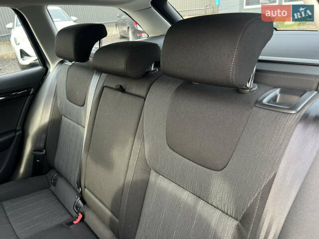 Серый Шкода Октавия, объемом двигателя 2 л и пробегом 210 тыс. км за 17900 $, фото 33 на Automoto.ua