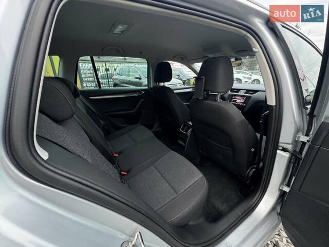 Серый Шкода Октавия, объемом двигателя 2 л и пробегом 291 тыс. км за 14800 $, фото 40 на Automoto.ua