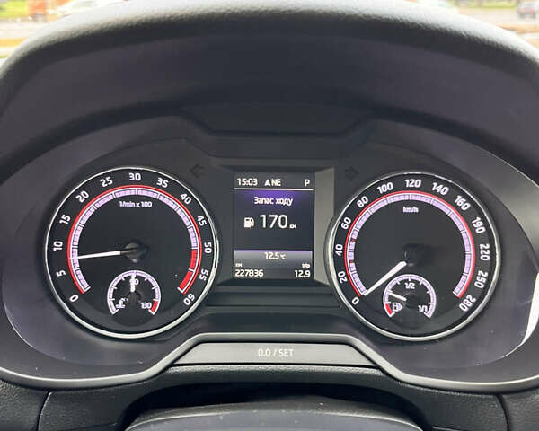 Сірий Шкода Октавія, об'ємом двигуна 1.97 л та пробігом 227 тис. км за 21800 $, фото 31 на Automoto.ua