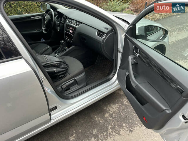 Серый Шкода Октавия, объемом двигателя 1.97 л и пробегом 125 тыс. км за 16500 $, фото 8 на Automoto.ua