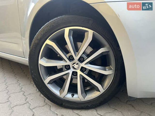 Шкода Октавия 2019 в Дрогобыче на Automoto.ua Серый Шкода Октавия, объемом двигателя 1.97 л и пробегом 231 тыс. км за 16999 $, фото 11 на Automoto.ua